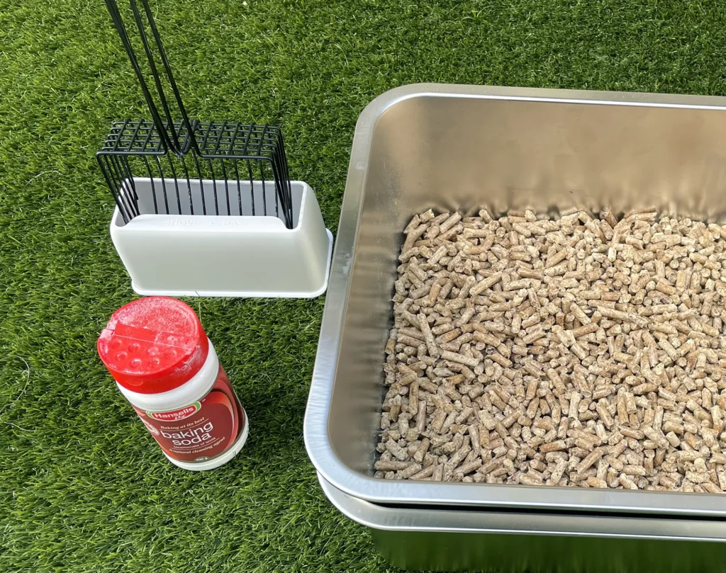 Double-Layered Stainless Steel Litter Box for Wooden Pellets